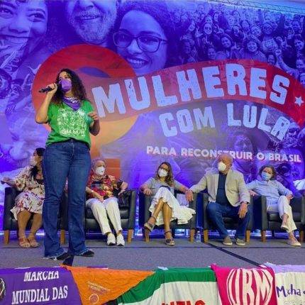 AMB no Encontro Mulheres com Lula para Reconstruir o Brasil